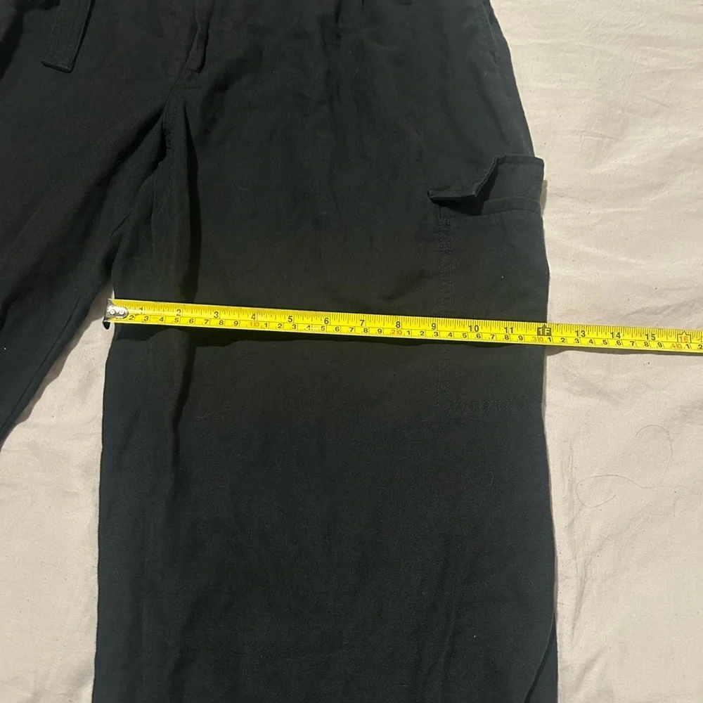 Banana Republic BLACk COLOR Cargo Joggers